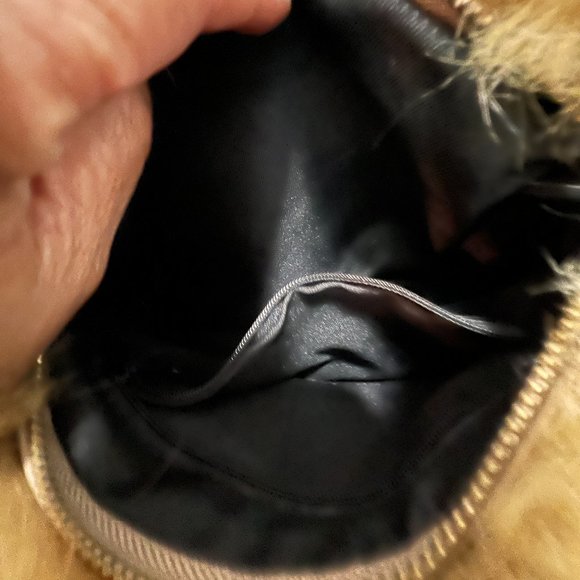 C.C faux fur purse - Picture 3 of 5